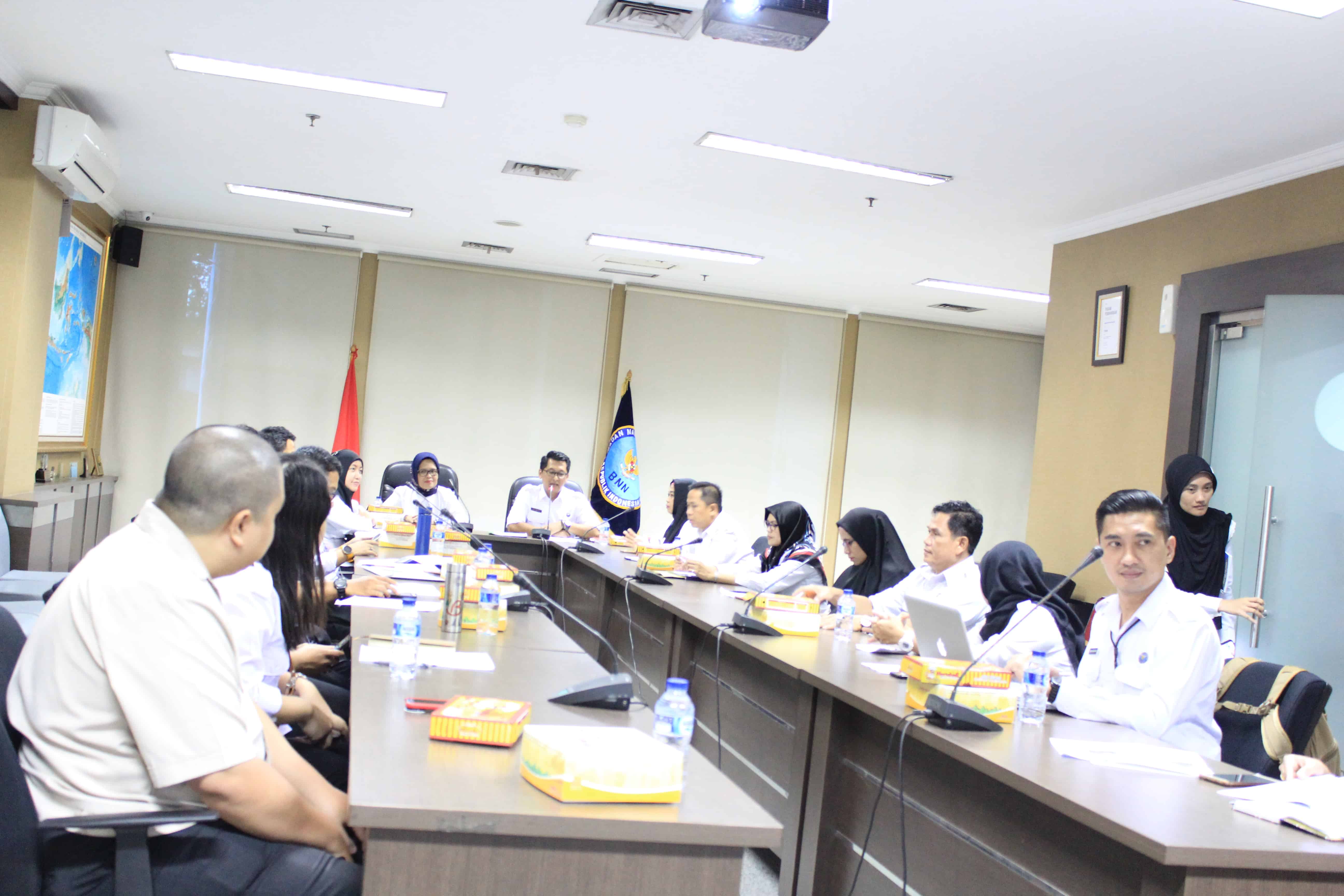 Penyusunan Laporan Asean Drug Monitoring Network (ADMN) Tahun 2018 Penyusunan Laporan Asean Drug Monitoring Network (ADMN) Tahun 2018