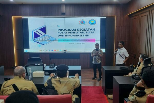 Kunjungan/Audensi Direktorat Jenderal Narkotika Kerajaan Saudi Arabia ke Pusat Penelitian Data dan Informasi BNN Kunjungan/Audensi Direktorat Jenderal Narkotika Kerajaan Saudi Arabia ke Pusat Penelitian Data dan Informasi BNN